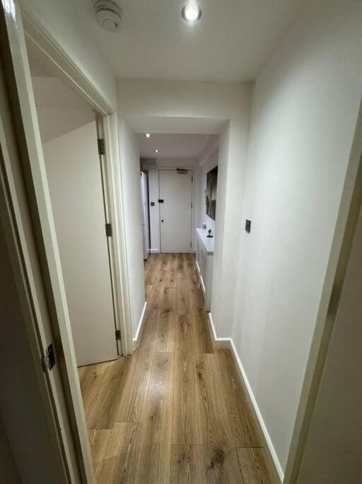 Cozy Apartment - 5 Min From Camden Market Hw7 Londra Esterno foto