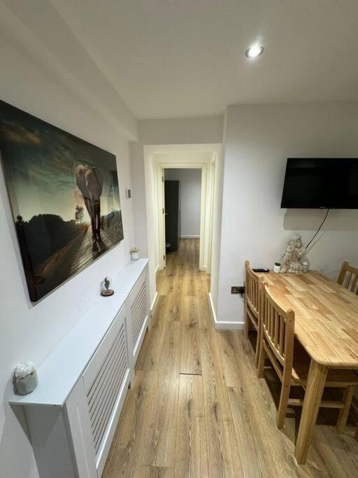 Cozy Apartment - 5 Min From Camden Market Hw7 Londra Esterno foto