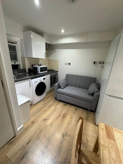 Cozy Apartment - 5 Min From Camden Market Hw7 Londra Esterno foto